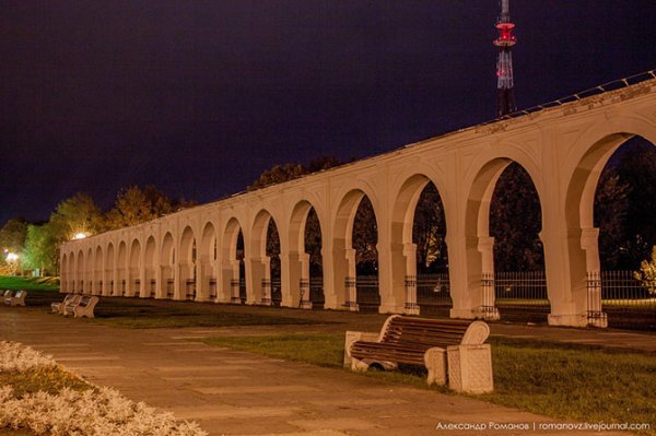 Прогулка по ночному Новгороду (21 фото) Прогулка по ночному Новгороду (21 фото)