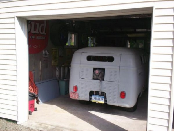 VW Bus с двигателем мощностью 600 лошадей (23 фото+1 видео) VW Bus с двигателем мощностью 600 лошадей (23 фото+1 видео)