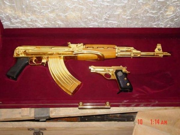 Оружие из золота и драгоценных металлов (19 фото)