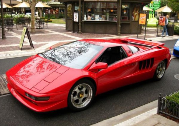 Созданная для кинематографа - Cizeta Moroder V16T (15 фото)