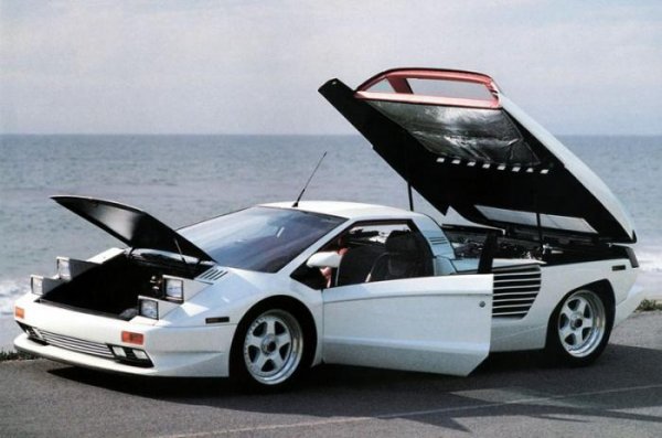 Созданная для кинематографа - Cizeta Moroder V16T (15 фото)