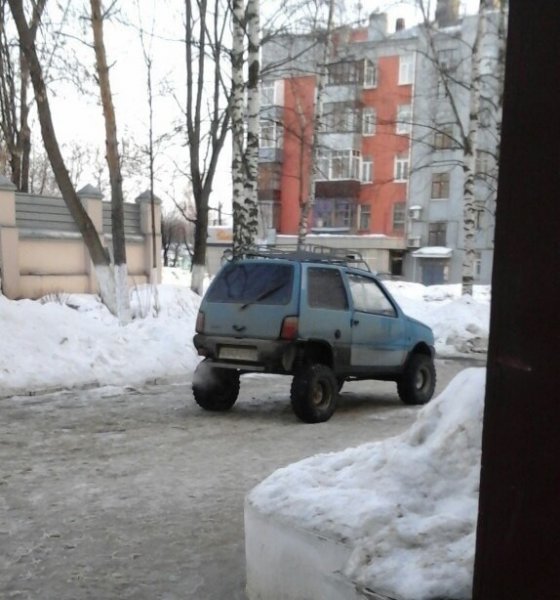 Автомобильные приколы. Часть 109 (18 фото) Автомобильные приколы. Часть 109 (18 фото)
