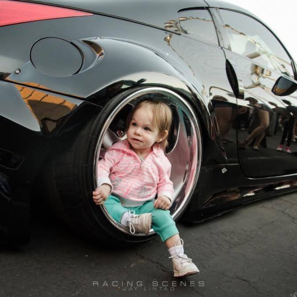 Фотоподборка тюнингованных автомобилей (39 фото)