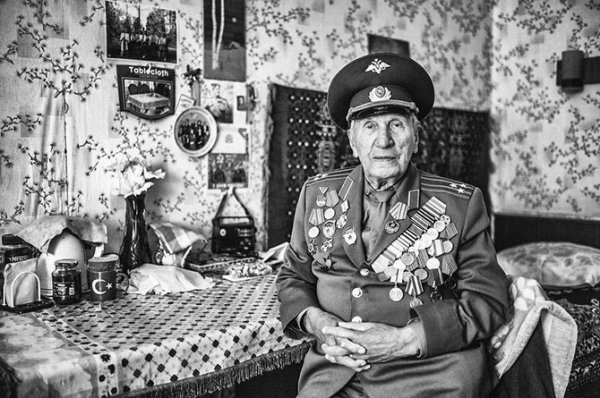 Мечты и профессии россиян от года до 100 лет (25 фото)