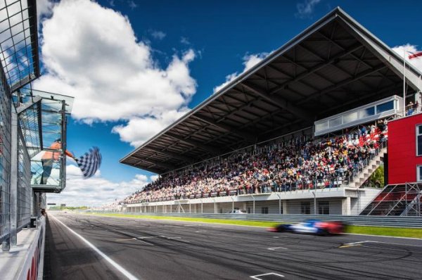 Формула Renault 3.5 в России (33 фото) Формула Renault 3.5 в России (33 фото)