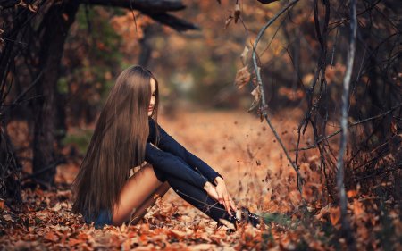 Девушки и природа.