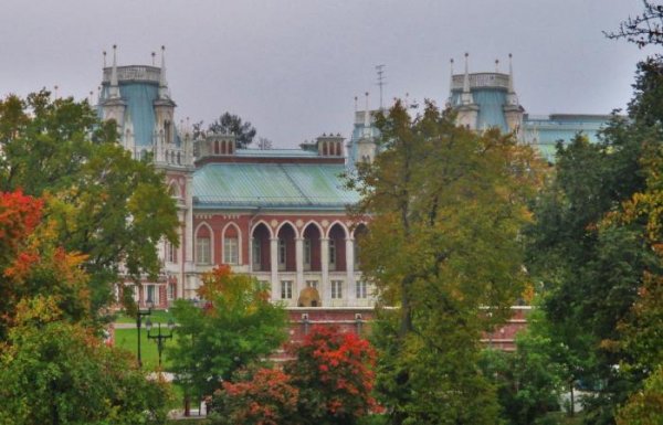 Усадьба "Царицыно" (22 фото) Усадьба "Царицыно" (22 фото)