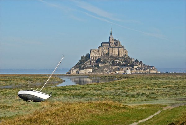 Прогулка по острову-крепости Мон-Сен-Мишель (15 фото)